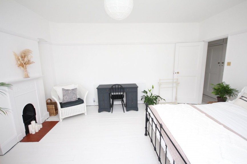 2 bedroom House for Sale Sollershott Hall, Letchworth Garden City, Hertfordshire