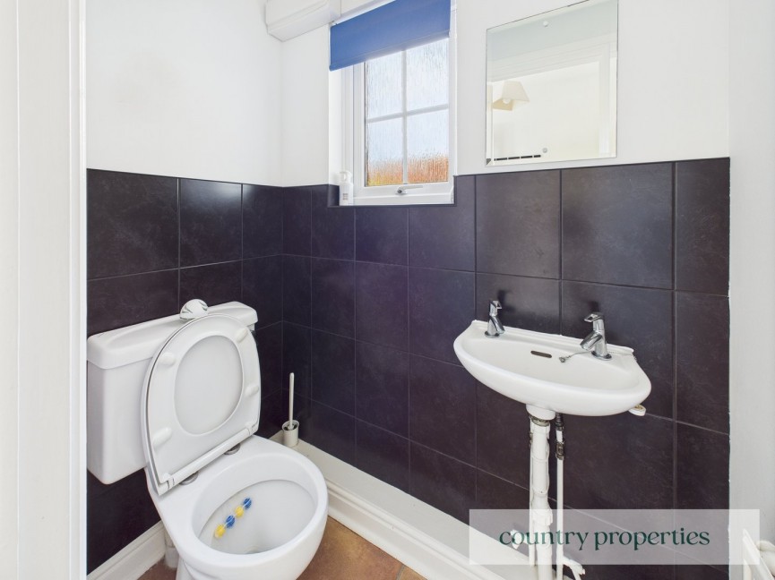 3 bedroom House for Sale Rooks Close, Welwyn Garden City, Hertfordshire