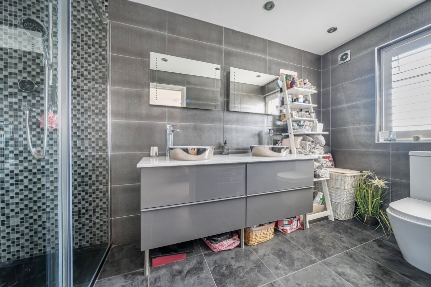 4 bedroom House for Sale Chase Close, Arlesey, Bedfordshire