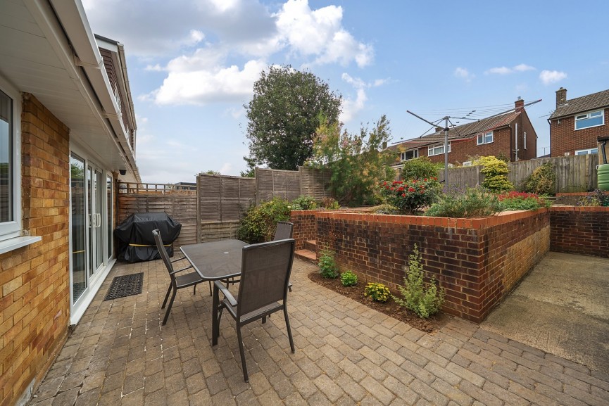 3 bedroom Bungalow for Sale Lincoln Way, Harlington, Bedfordshire