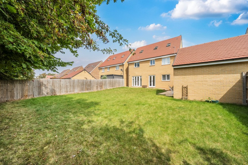 5 bedroom House for Sale Stotfold, Hitchin, Bedfordshire
