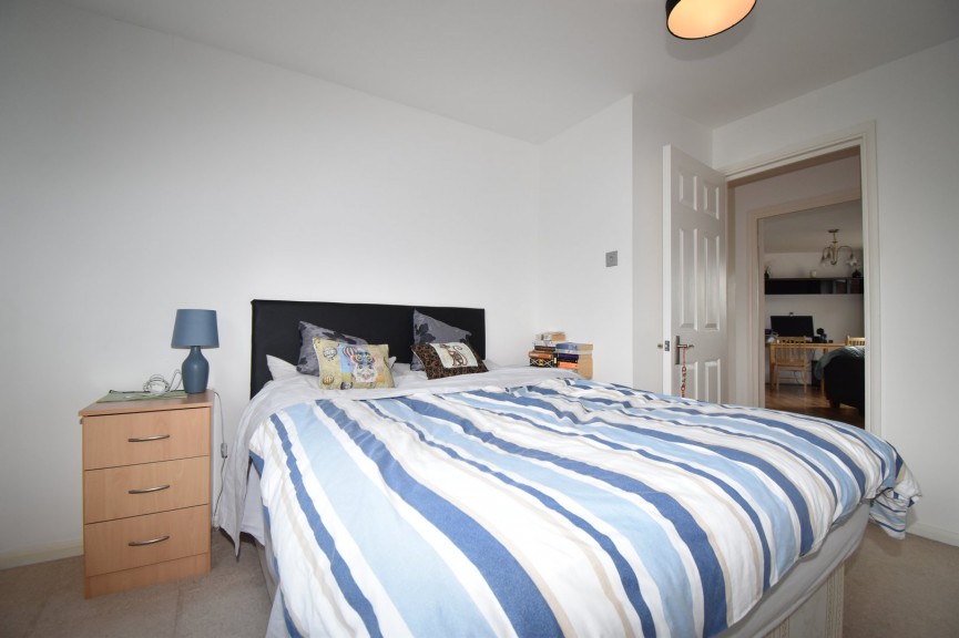 2 bedroom Flat for Letting Heathcroft, Welwyn Garden City, Hertfordshire