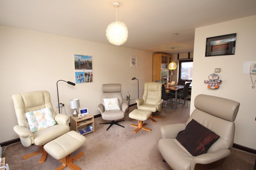 2 bedroom Flat for Sale Norton Hall Farm, Letchworth Garden City, Hertfordshire