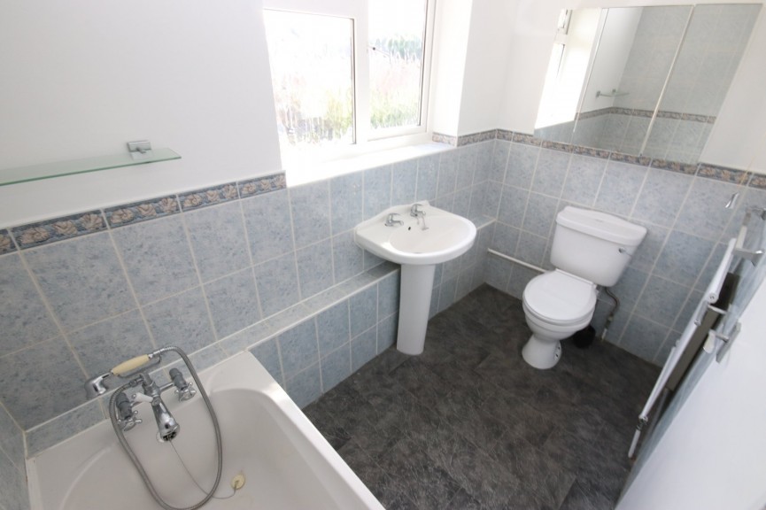3 bedroom House for Letting St Andrews Close, Flitwick, Beds