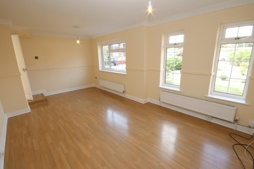 3 bedroom House for Letting St Andrews Close, Flitwick, Beds