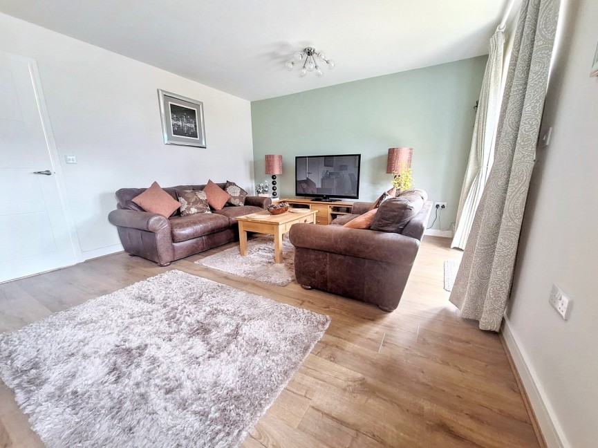 3 bedroom House for Sale Armistice Croft, Blunham, Bedford