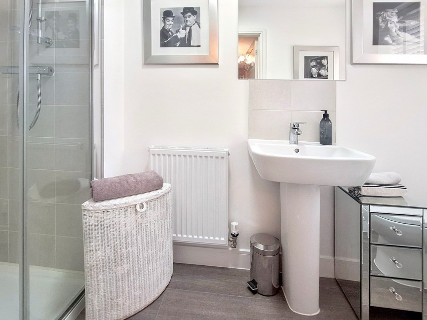 3 bedroom House for Sale Armistice Croft, Blunham, Bedford