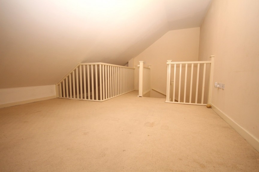 2 bedroom Flat for Letting Birds Hill, Letchworth Garden City, Hertfordshire