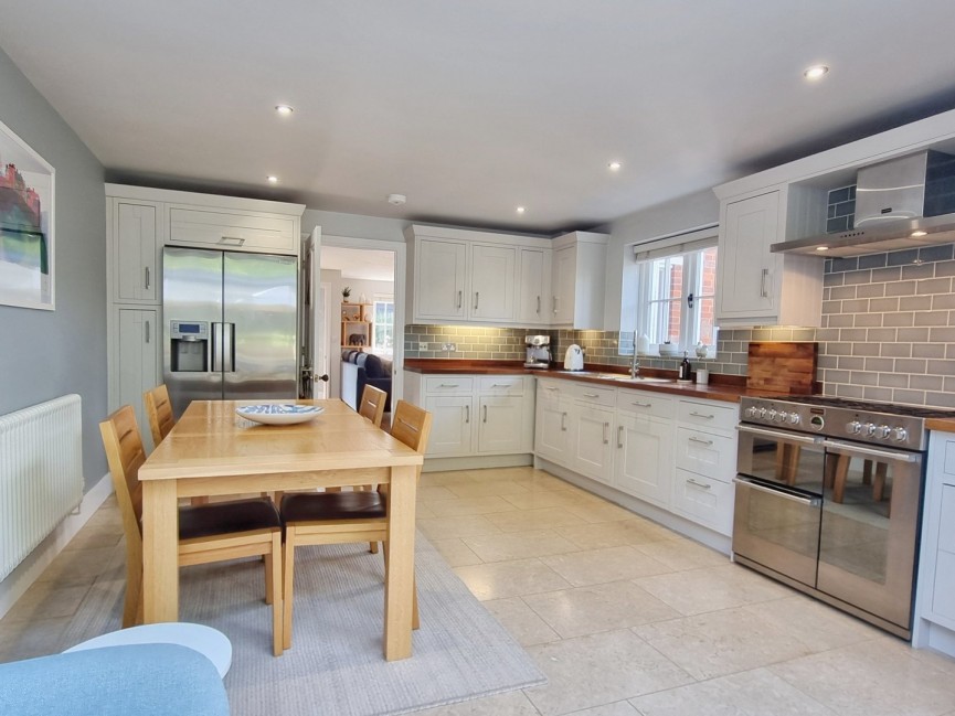 3 bedroom House for Sale Clophill, Bedfordshire