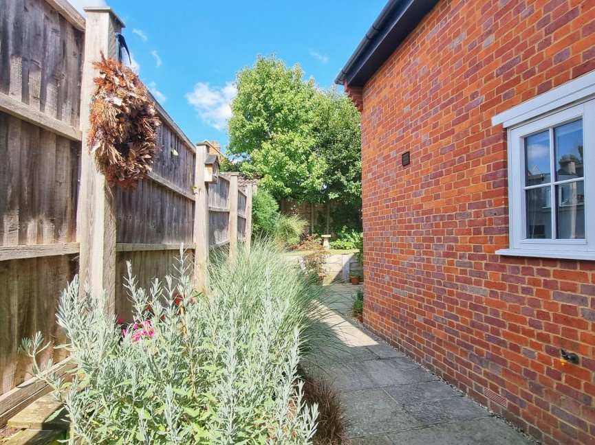 3 bedroom House for Sale Clophill, Bedfordshire