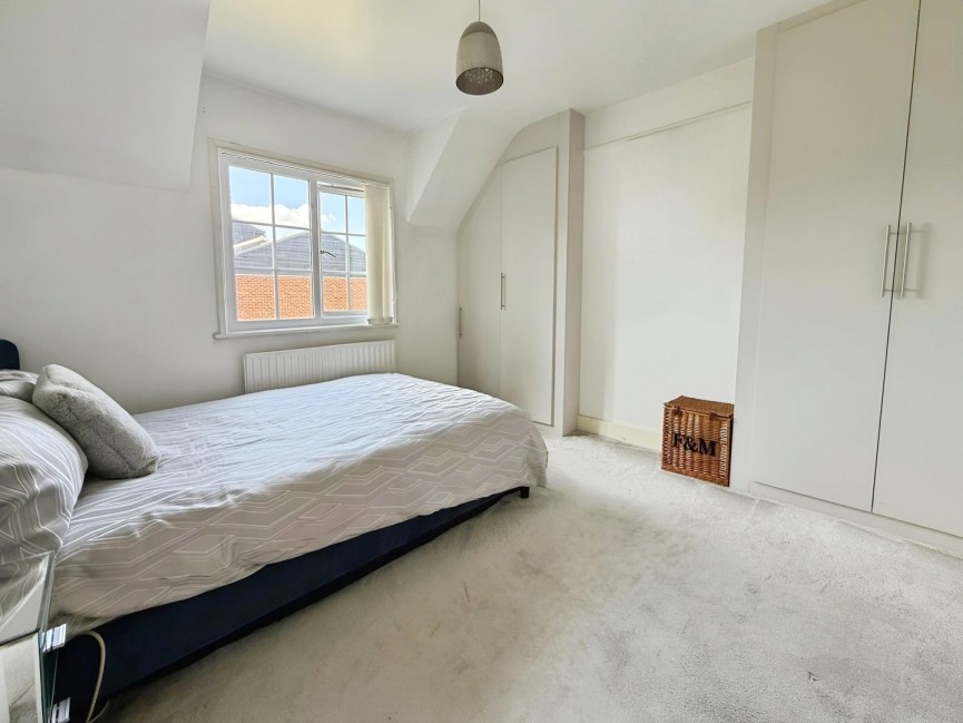 3 bedroom House for Sale Glebeland, Hatfield, Hertfordshire