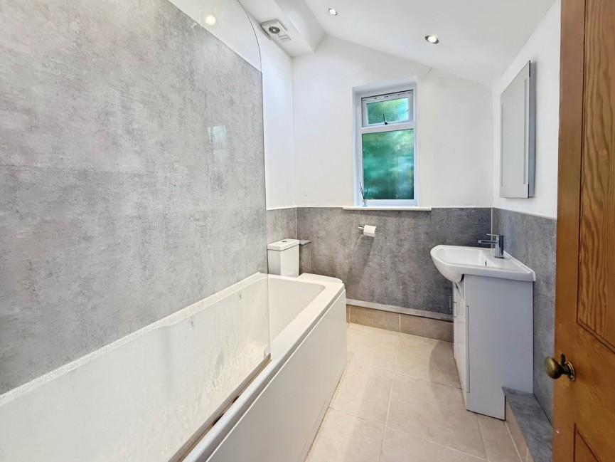 3 bedroom House for Sale Glebeland, Hatfield, Hertfordshire