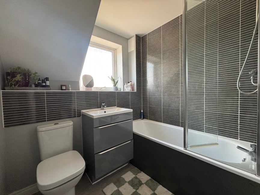 2 bedroom Flat for Sale Sullivan Court, Biggleswade, Bedfordshire