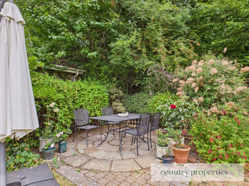 5 bedroom House for Sale Datchworth, Knebworth, Hertfordshire