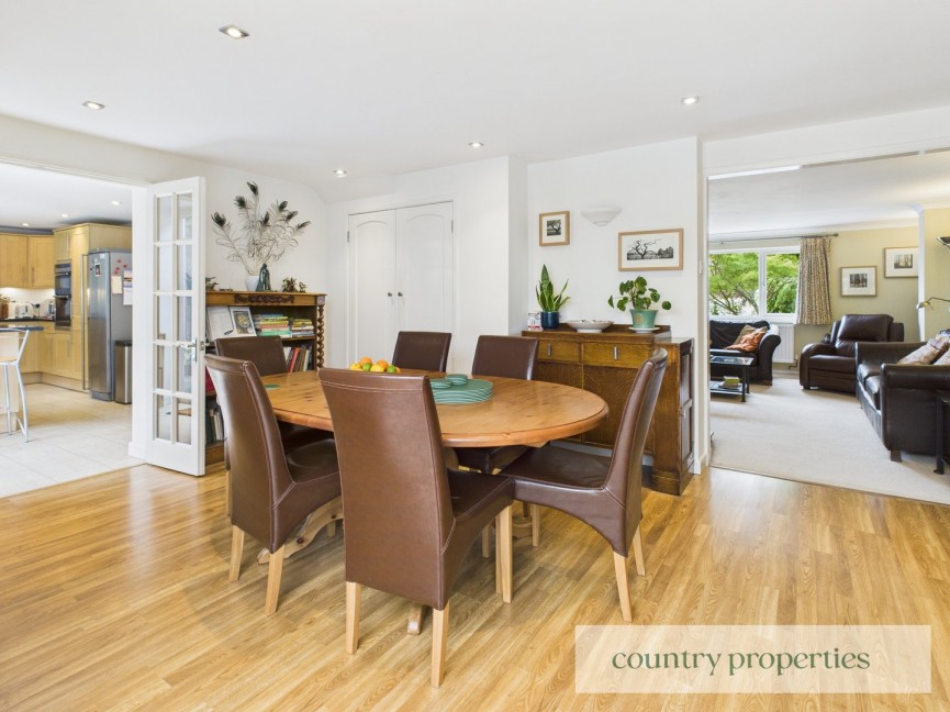5 bedroom House for Sale Datchworth, Knebworth, Hertfordshire