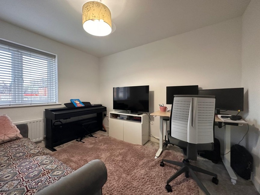 4 bedroom House for Sale Lilburn Avenue, Royston, Hertfordshire