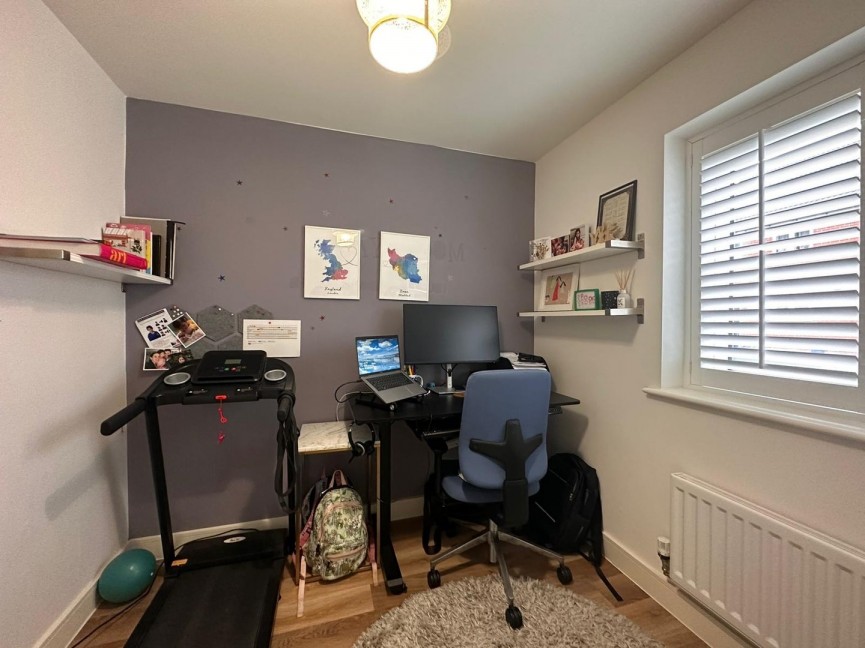 4 bedroom House for Sale Lilburn Avenue, Royston, Hertfordshire