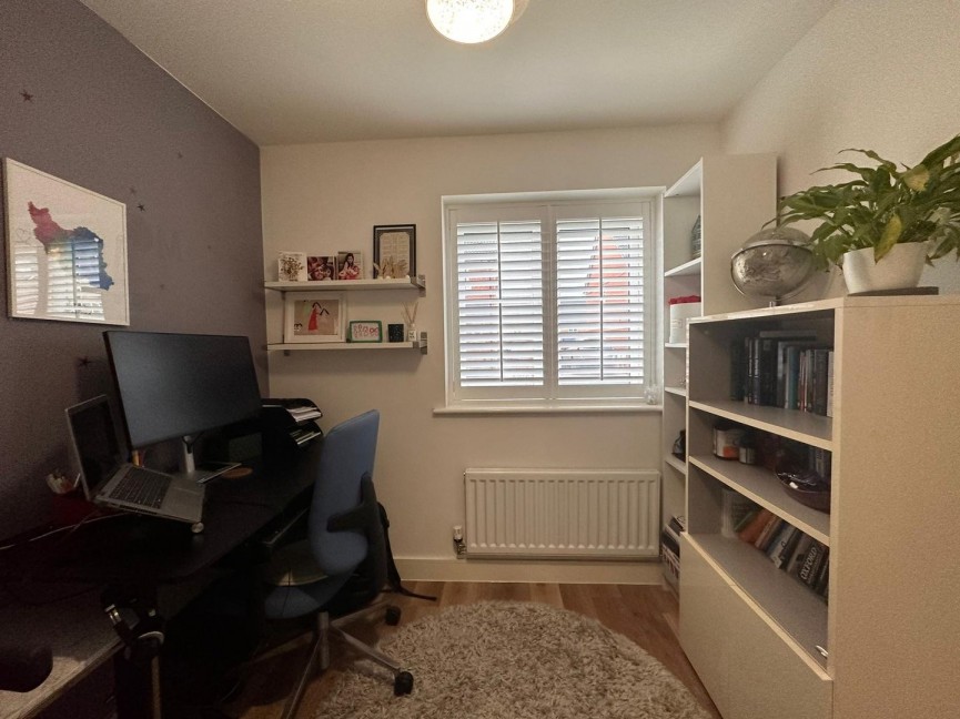 4 bedroom House for Sale Lilburn Avenue, Royston, Hertfordshire