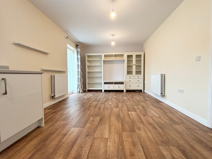 1 bedroom Flat for Letting Saturn Way, Biggleswade, Bedfordshire