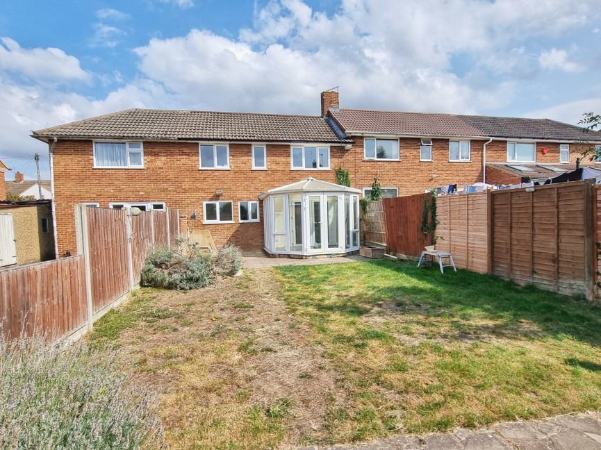 2 bedroom House for Sale Barton-le-Clay, Bedfordshire