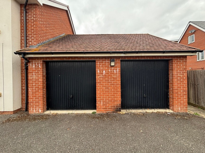 4 bedroom House for Letting Planets Way, Biggleswade, Bedfordshire