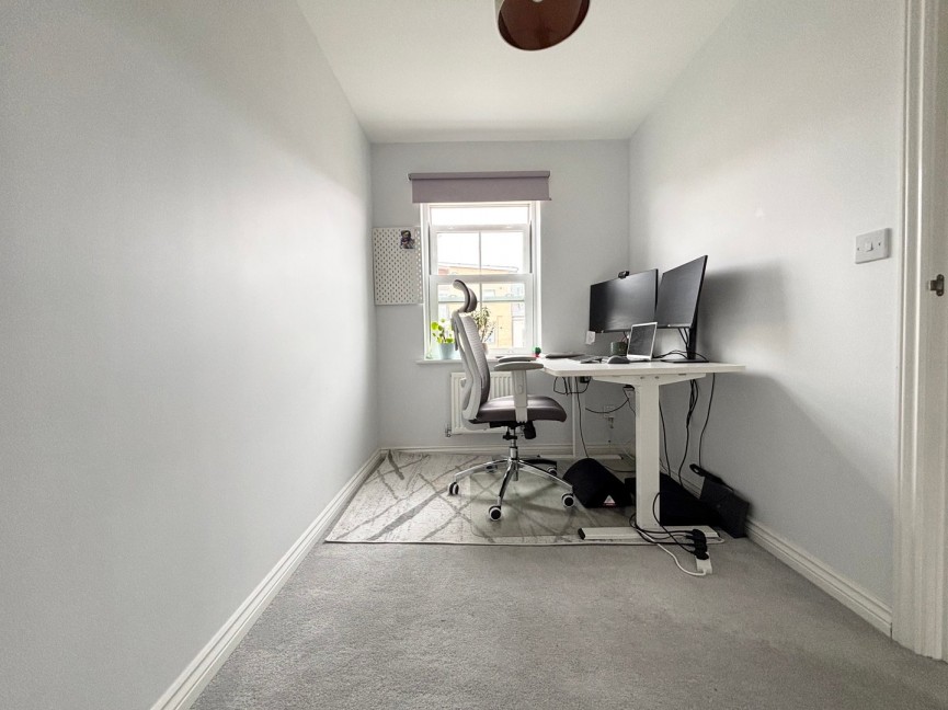 4 bedroom House for Letting Planets Way, Biggleswade, Bedfordshire