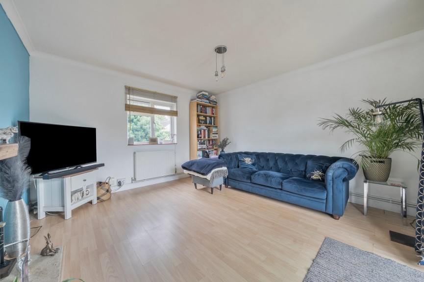 2 bedroom House for Sale Ivel Road, Shefford, Bedfordshire