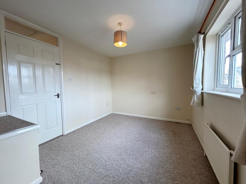 2 bedroom House for Letting Sun Street, Biggleswade, Bedfordshire