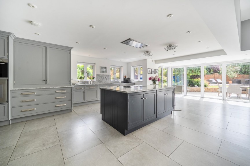 6 bedroom House for Sale Church Road, Westoning, Bedfordshire