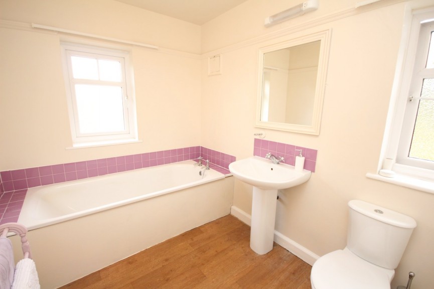 3 bedroom House for Sale Green Lane, Letchworth Garden City, Hertfordshire