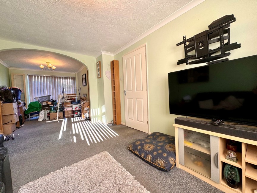 3 bedroom House for Sale Ullswater Close, Biggleswade, Bedfordshire
