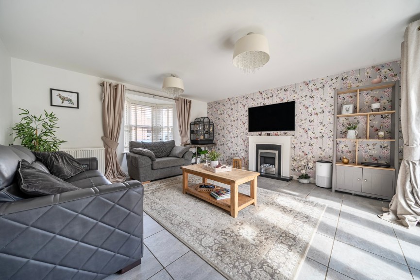 4 bedroom House for Sale Stotfold, Hitchin, Bedfordshire