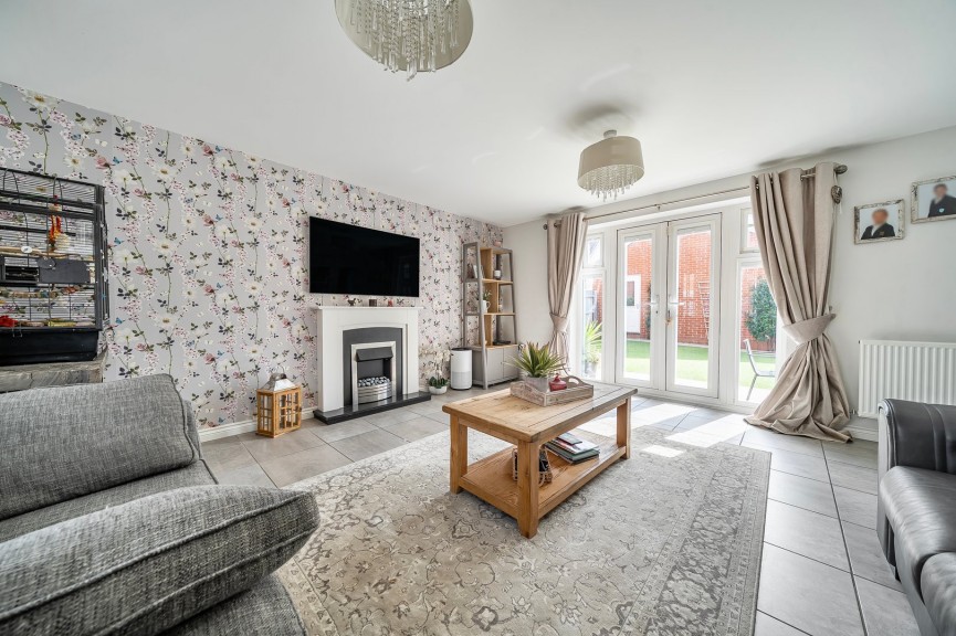 4 bedroom House for Sale Stotfold, Hitchin, Bedfordshire
