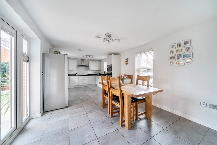 4 bedroom House for Sale Stotfold, Hitchin, Bedfordshire