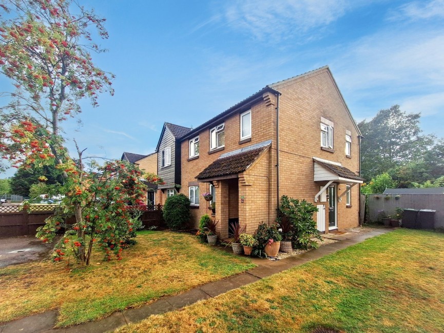 1 bedroom Flat for Sale Orchard Close, Biggleswade, Bedfordshire