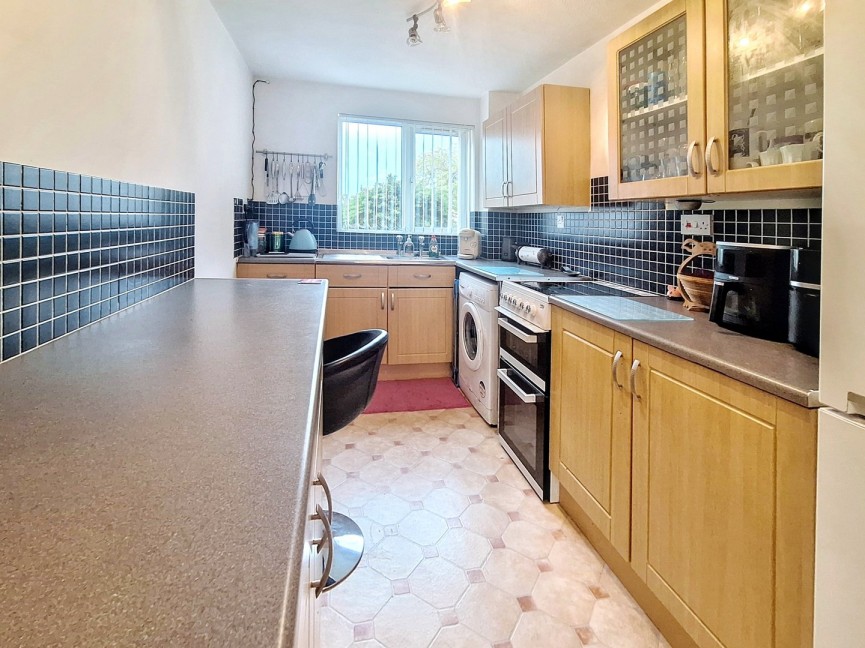 1 bedroom Flat for Sale Orchard Close, Biggleswade, Bedfordshire