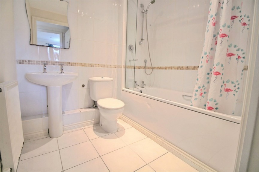 2 bedroom Flat for Letting Gorseway, Hatfield, Hertfordshire
