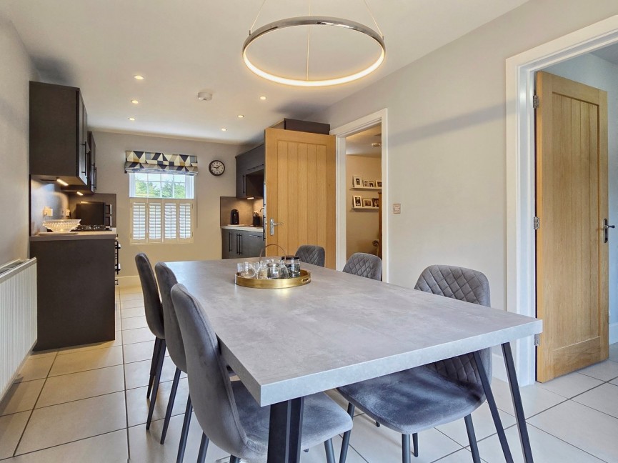 4 bedroom House for Sale Ampthill, Bedfordshire