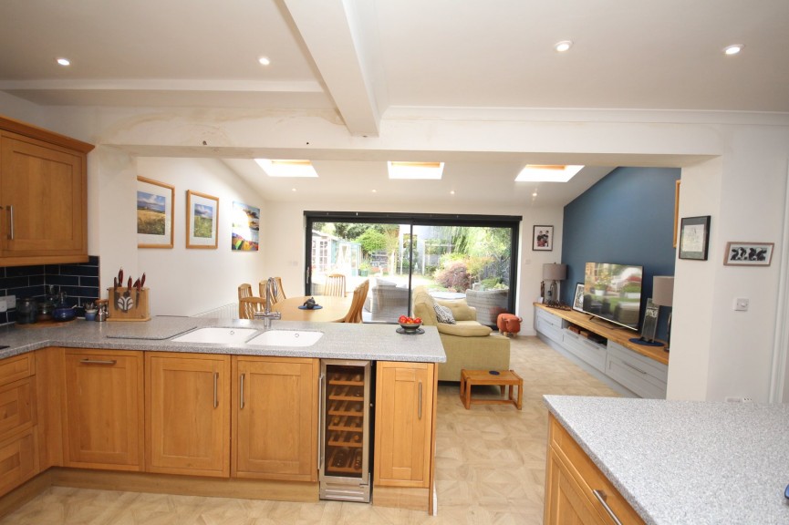 3 bedroom House for Sale Howard Drive, Letchworth Garden City, Hertfordshire