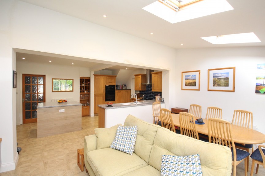 3 bedroom House for Sale Howard Drive, Letchworth Garden City, Hertfordshire