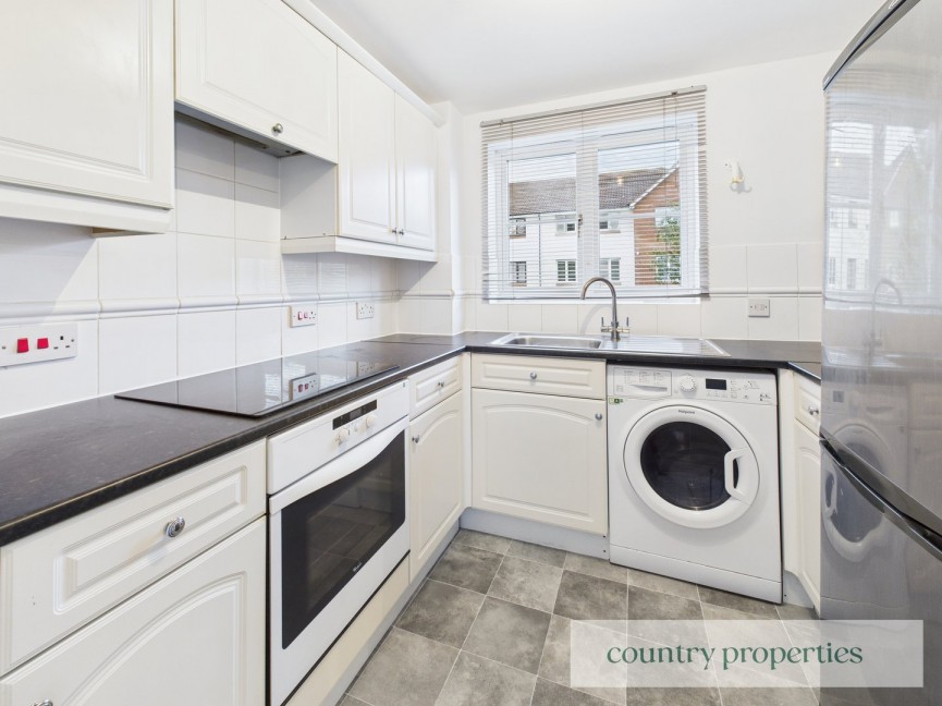 2 bedroom Flat for Letting Layton Street, Welwyn Garden City, Hertfordshire