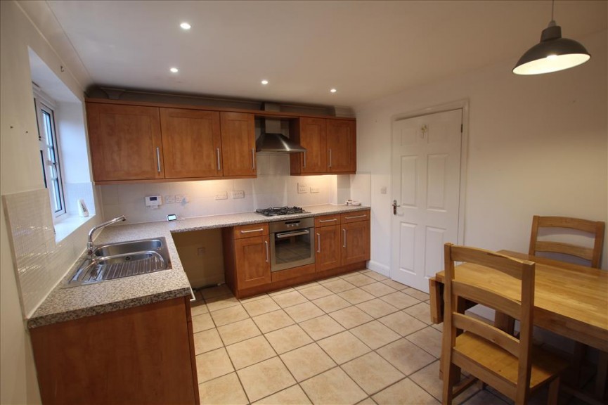 3 bedroom House for Letting Ivel Bury, Biggleswade, Bedfordshire