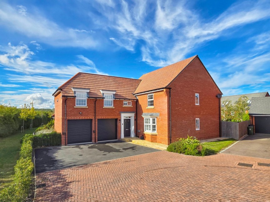 5 bedroom House for Sale Marston Moretaine, Bedfordshire