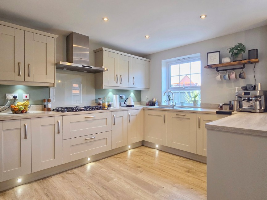 5 bedroom House for Sale Marston Moretaine, Bedfordshire