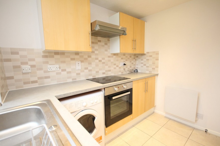 2 bedroom Flat for Sale Marmet Avenue, Letchworth Garden City, Hertfordshire