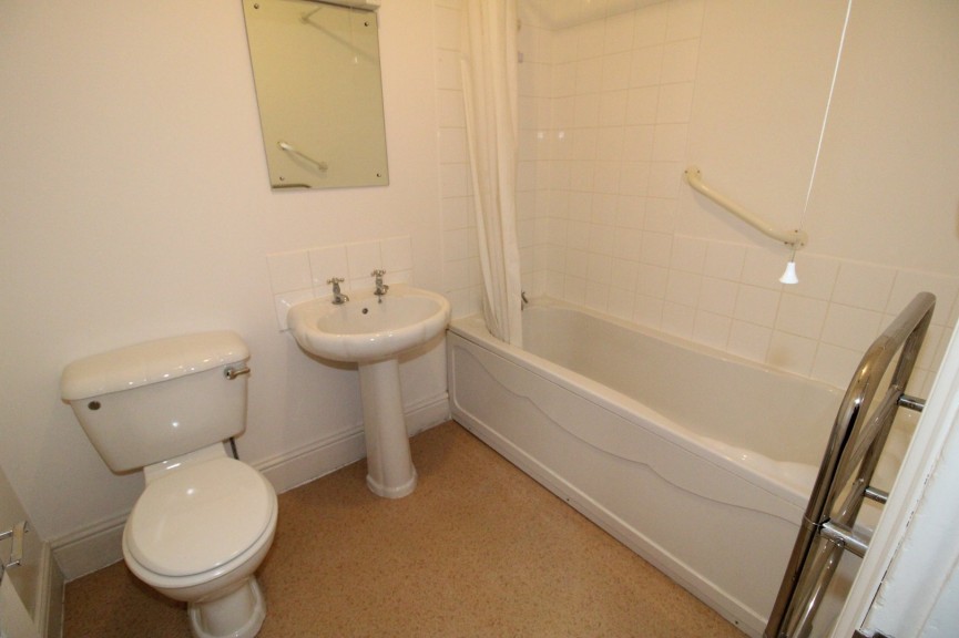 1 bedroom Flat for Letting London Road, ROYSTON, Hertfordshire