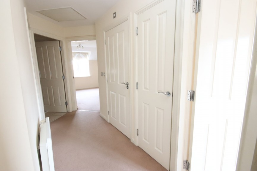 2 bedroom Flat for Letting The Hawthorns, Flitwick, Bedfordshire