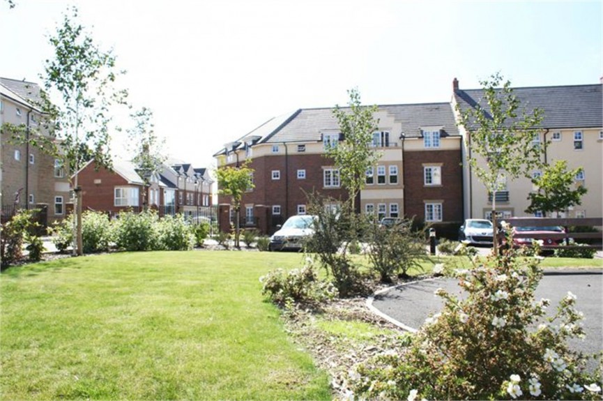 2 bedroom Flat for Letting The Hawthorns, Flitwick, Bedfordshire