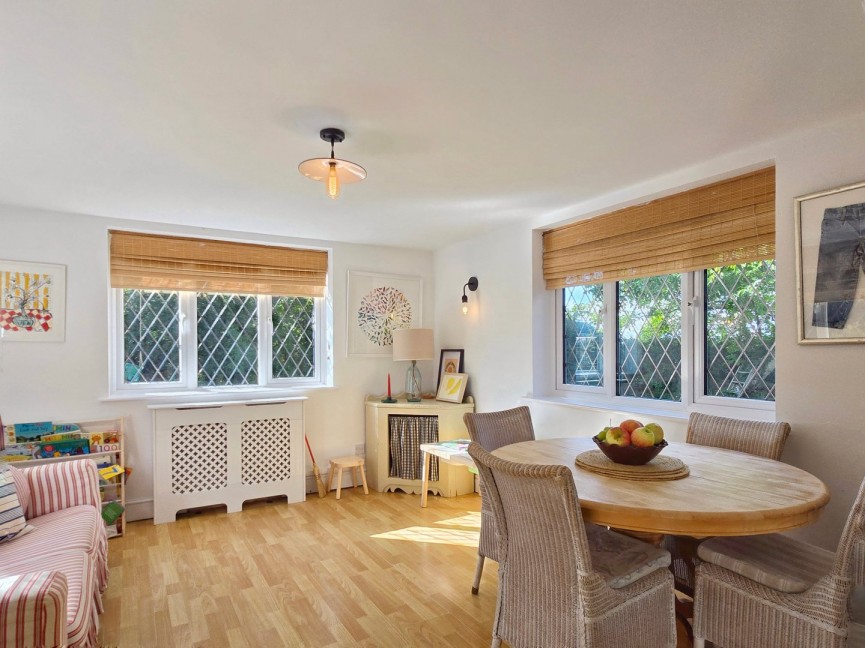3 bedroom House for Sale Millbrook, Bedfordshire