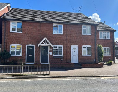 High Street, Westoning, Bedfordshire